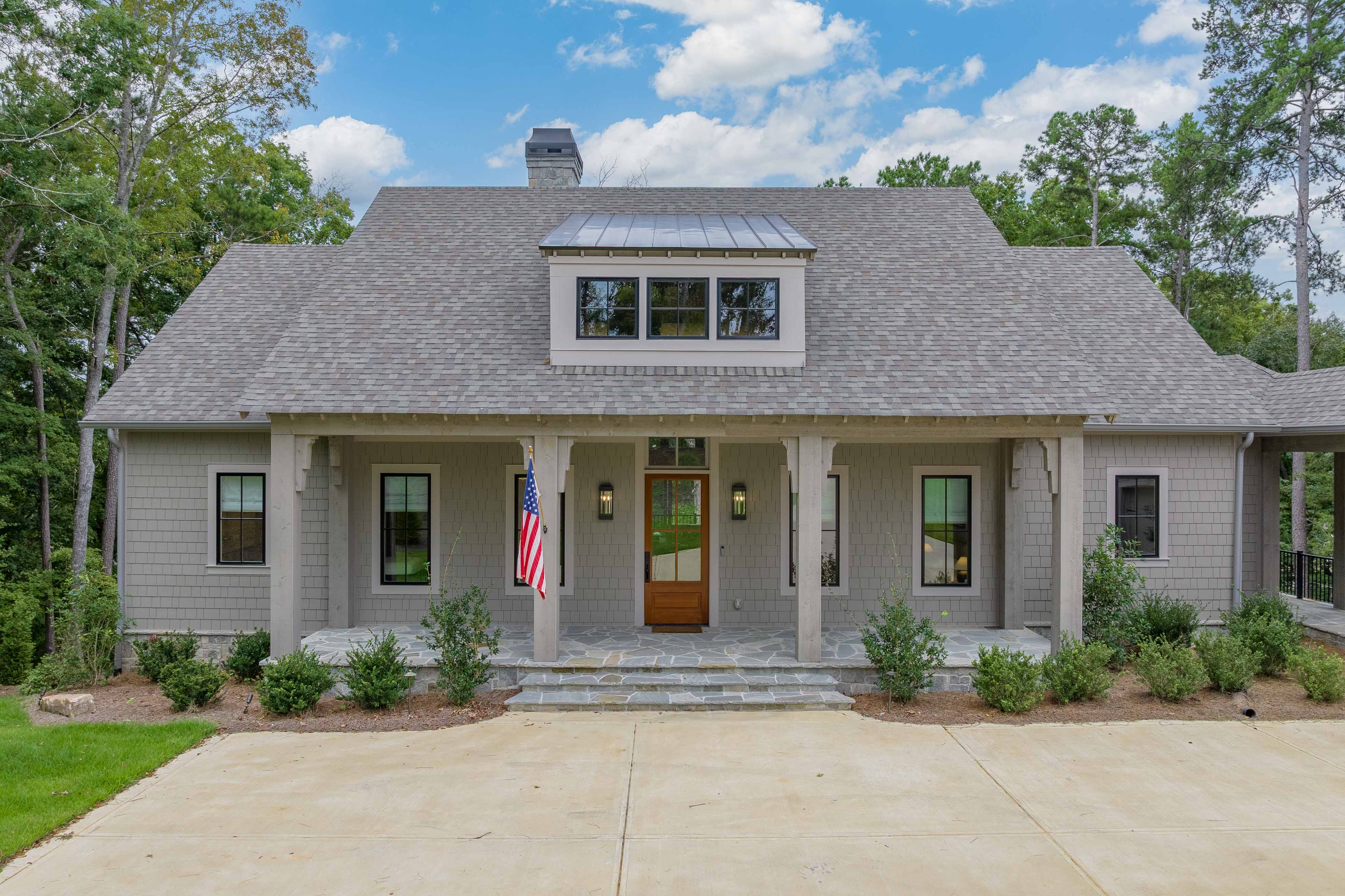 1020 Eastridge Loop image 3